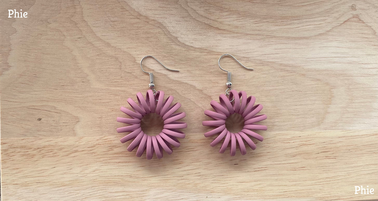 Curly Loops - Pink