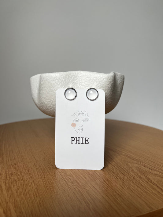 Clip Ons - White