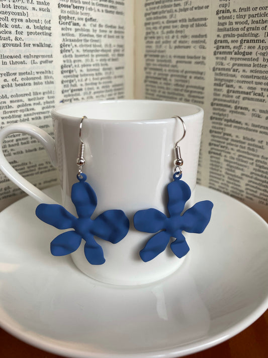 Crinkled Flowers - Blue
