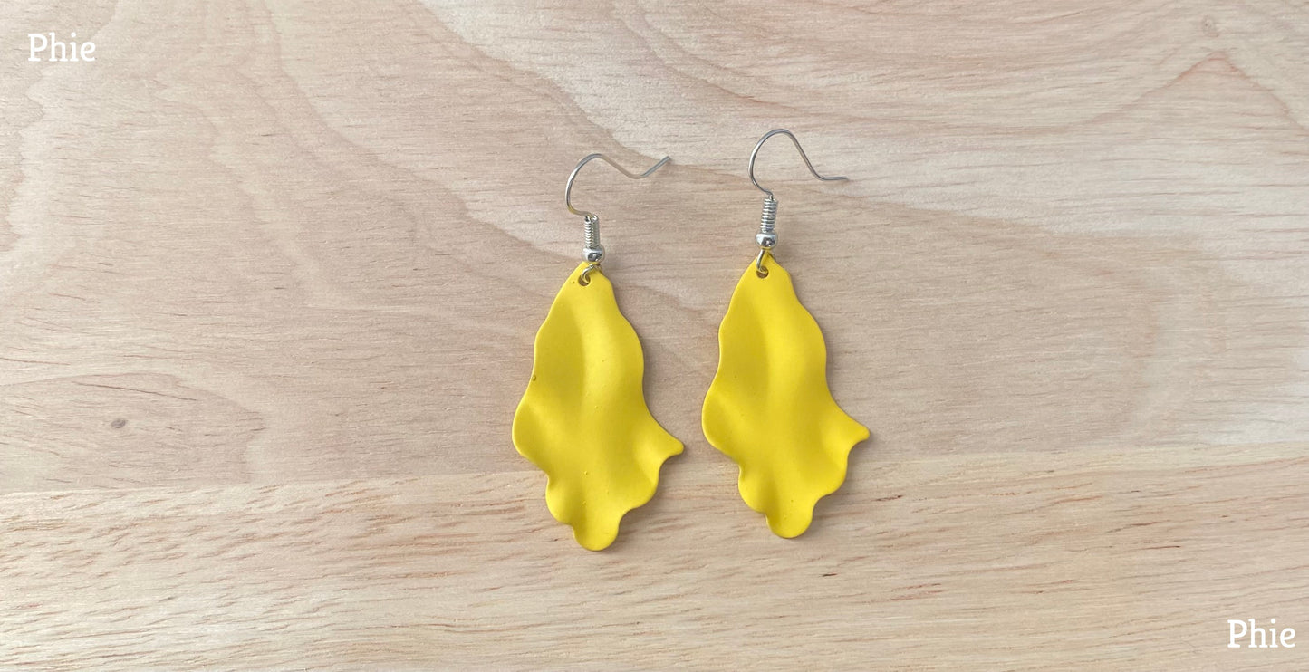 Waves - Yellow