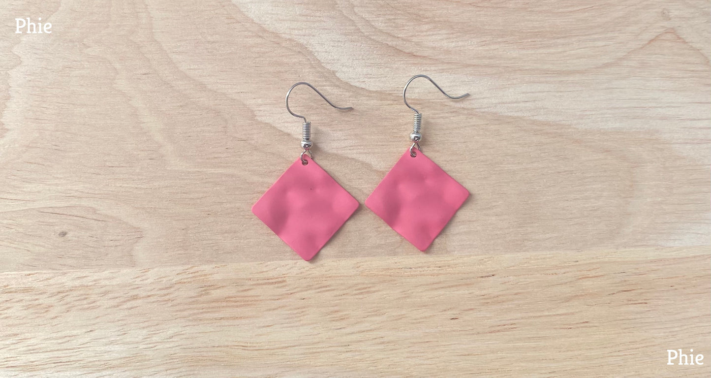 Dented Square - Pink