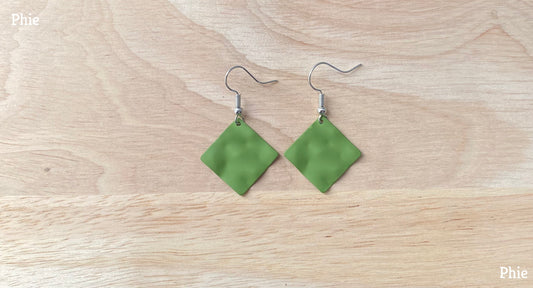 Dented Square - Green